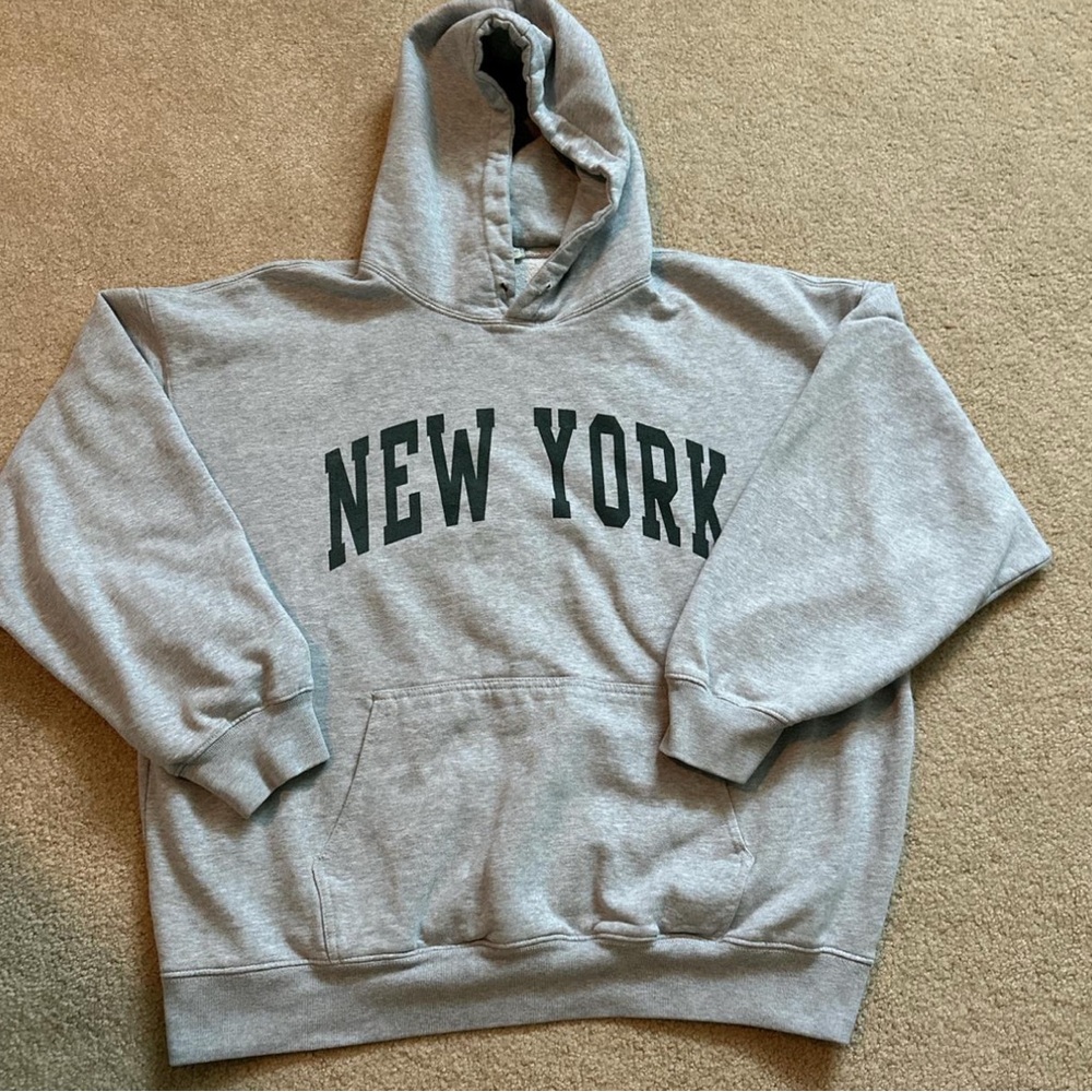 Brandy Melville Gray Sweatshirt New York Design
